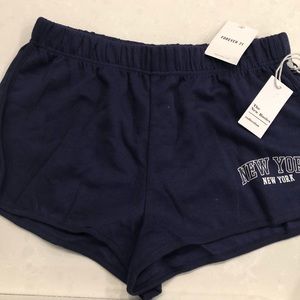 New York dolphin hem French Terry shorts NWT Size L